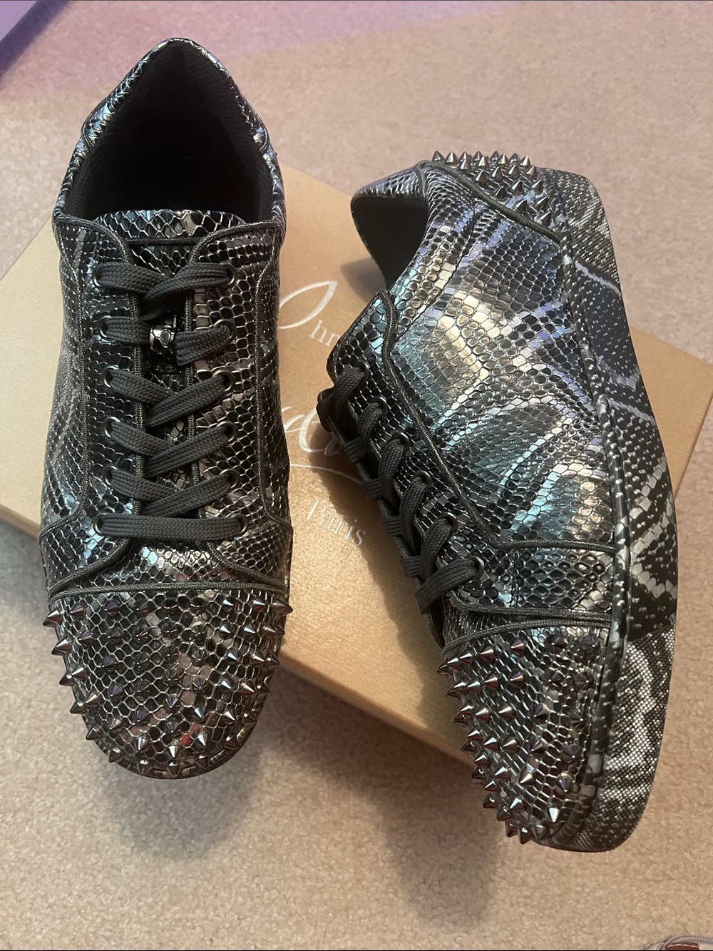 Men’s Seavaste 2 Orlando silver snake spike embossed flat sneaker (12/45)